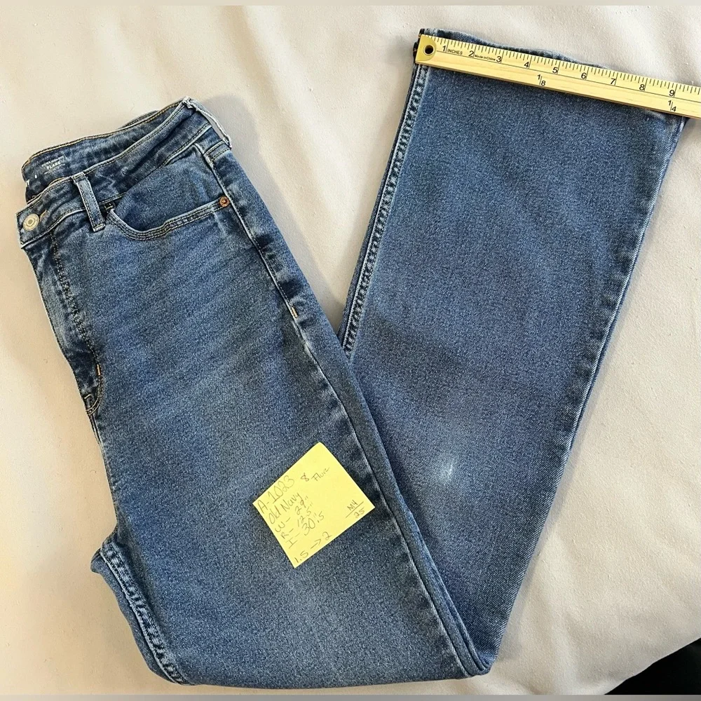 Old Navy Higher High Rise Flare‎ Sz 8 Stretch Medium Blue (29